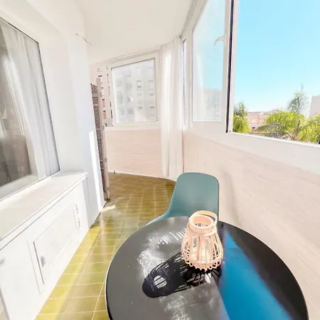 Cozy Designer With Pool Appartement Torremolinos