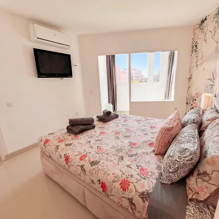 Appartement Cozy Designer With Pool *